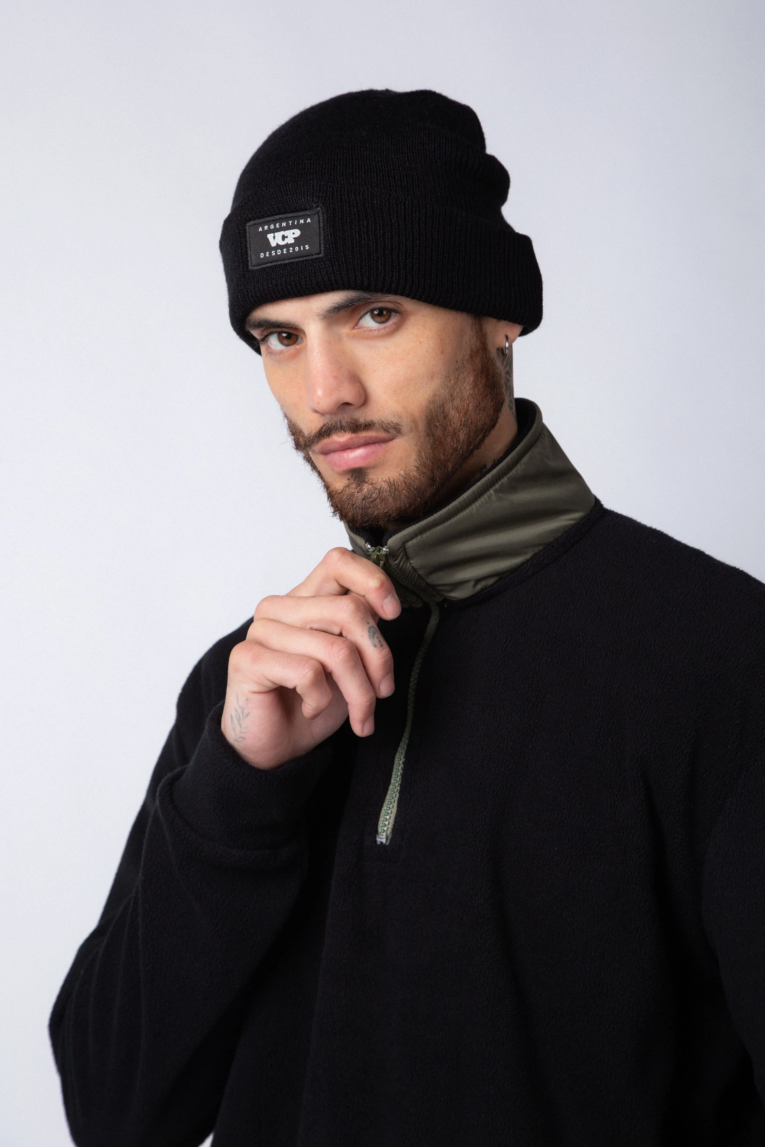 Buzo Lorean Negro - Image 3