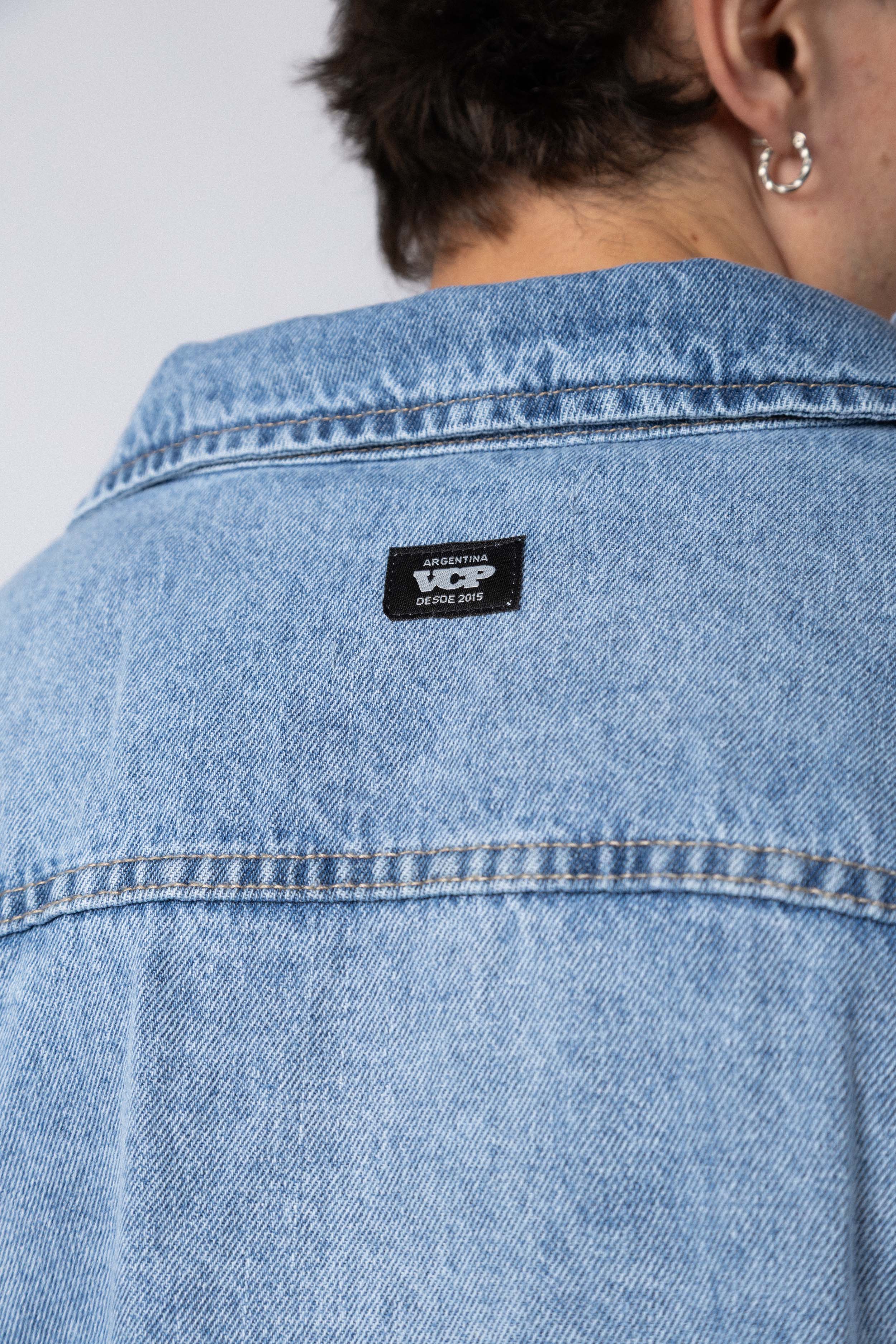 Campera Jean Cowens Tears Celeste - Image 6