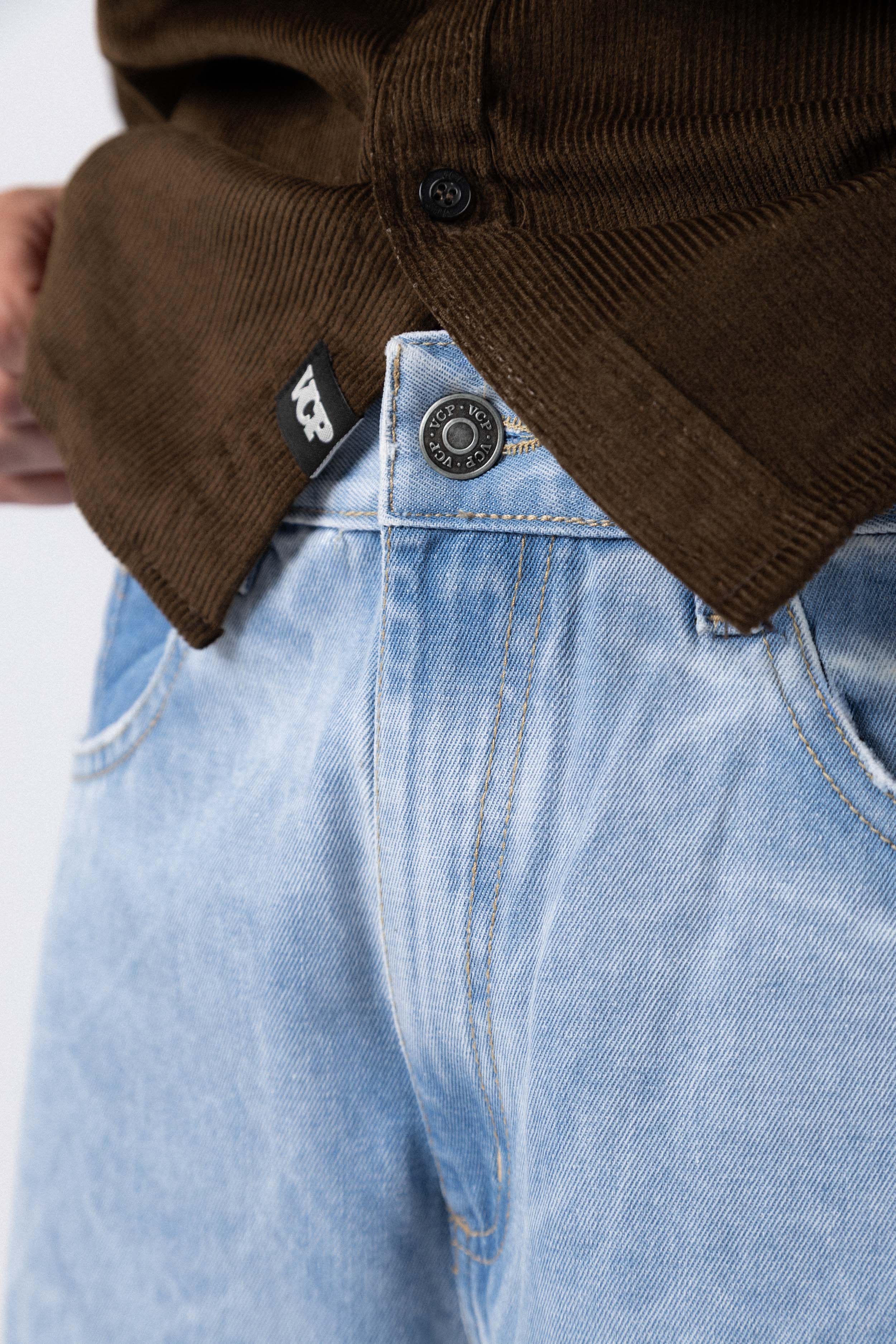 Jean Mom Beetle Sky - Image 4