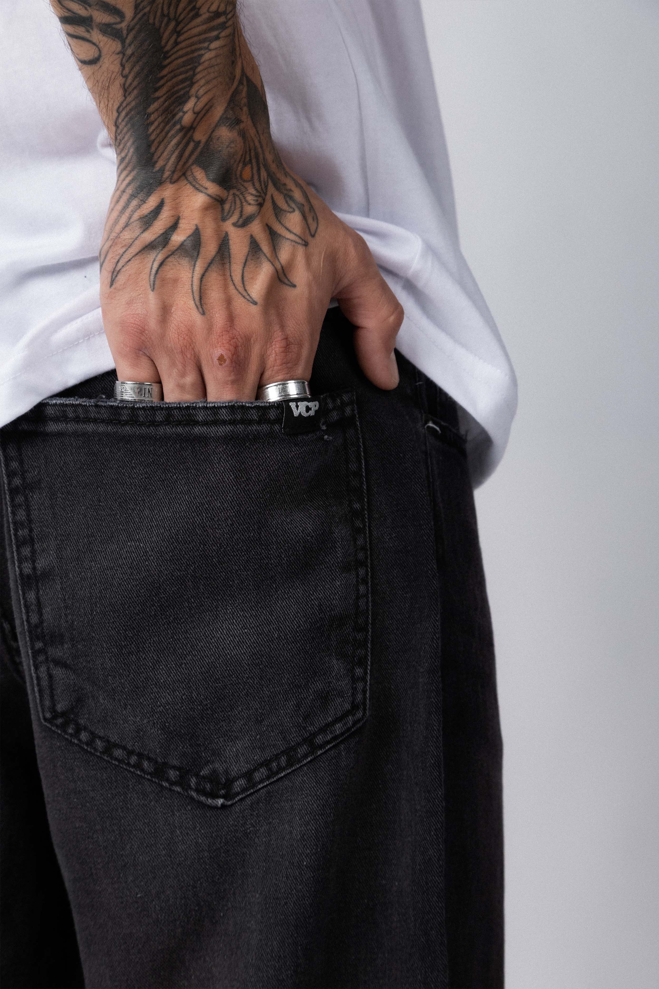 Jean Mom Beetle Stone - Image 4