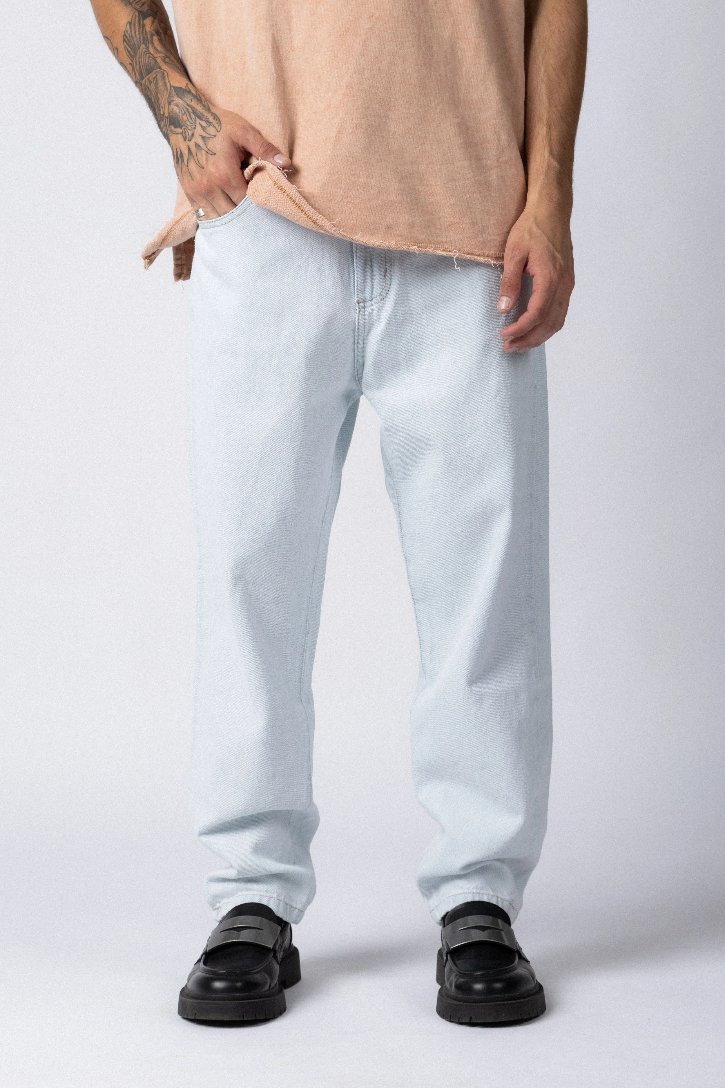 Jean Mom Shelby Sky - Image 3