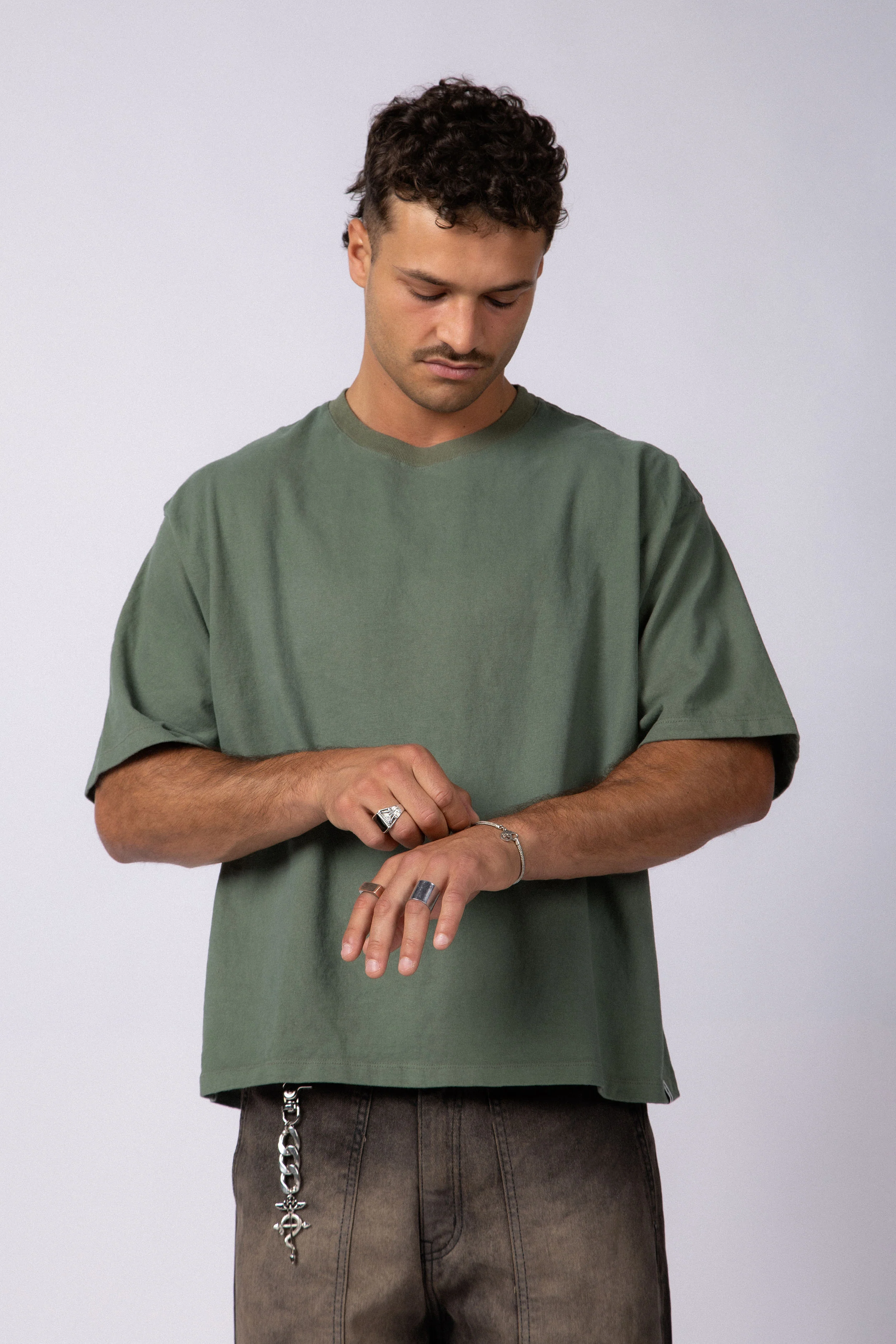 Remera Boxy Zac Militar - Image 5