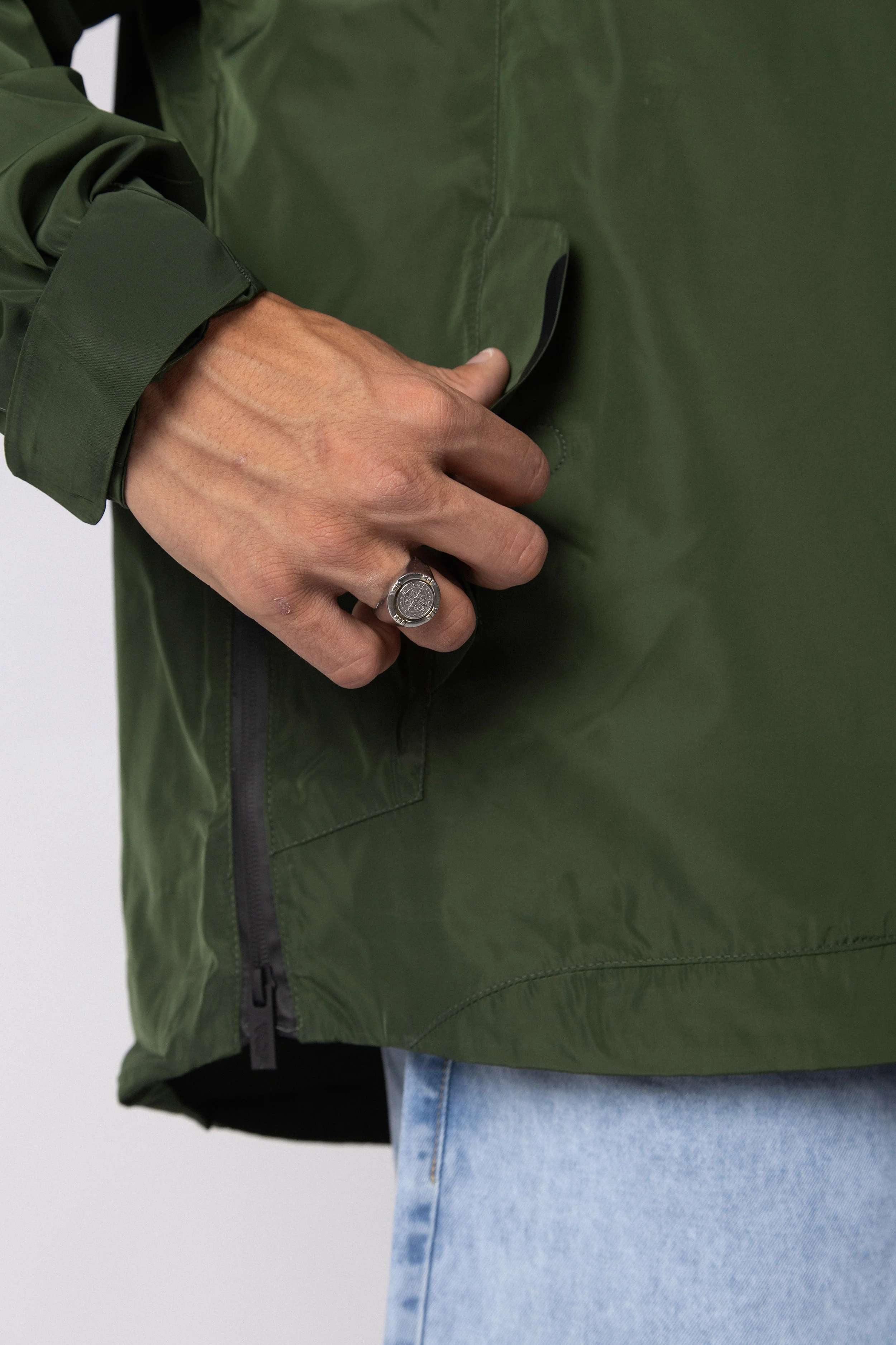 Rompevientos Anorak Braves Militar - Image 6
